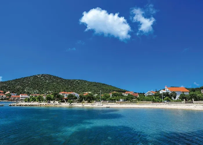 Awesome In Vinišće