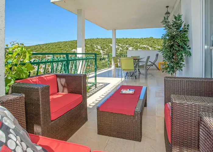 Appartement Awesome In